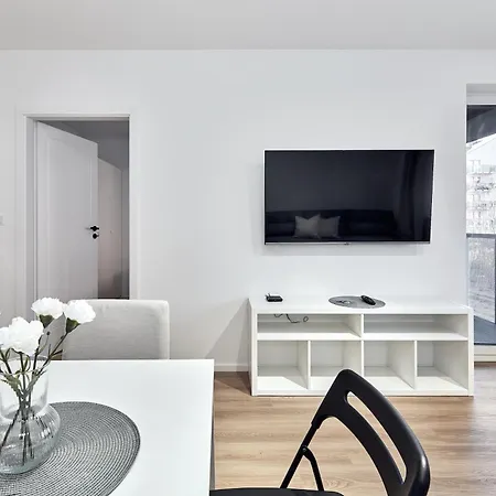 דירה Sielawy Modern By Bookinghost *